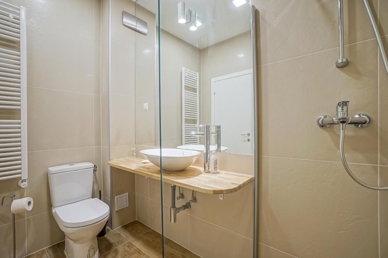 Bright Apartments Moments Away From Herastrau Park, Mall And Metro Bucareste Exterior foto