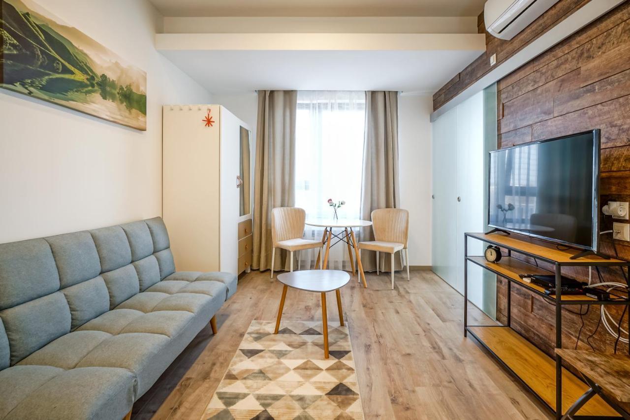 Bright Apartments Moments Away From Herastrau Park, Mall And Metro Bucareste Exterior foto